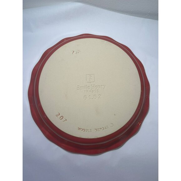 Emile Henry Red Pie Dish Stoneware 9" x 2" Ruffled Edge Baking France - Picture 3 of 4
